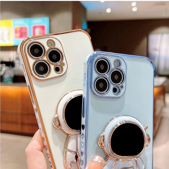 iPhone case - Picture 4 of 7